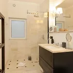 Capitolina4 - Con Spazio Esterno Privato - Naonbnb * Triest