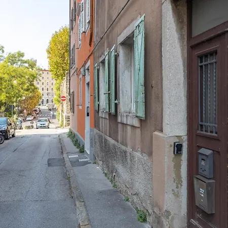 Apartment Capitolina4 - Con Spazio Esterno Privato - Naonbnb *