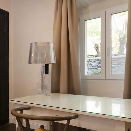 Moderno, Con Spazio Esterno Privato 아파트 트리에스테